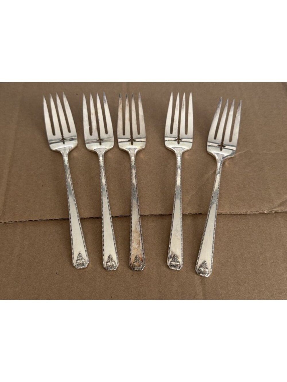 Vintage Prestige BORDEAUX Salad Forks Silverplate Flatware 1946 Set 5